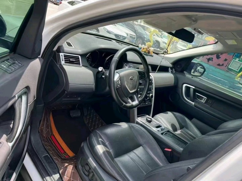 北京17年路虎发现神行7