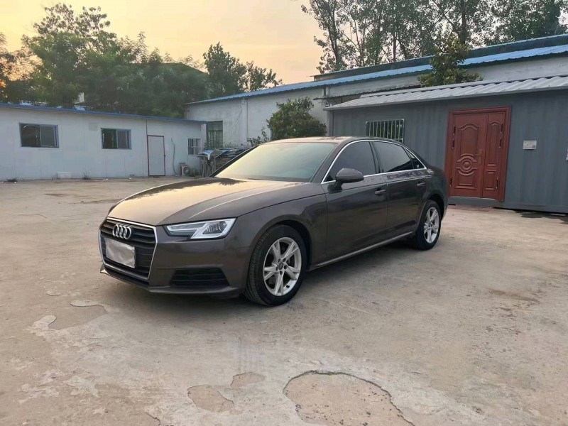 徐州17年奥迪A4L3