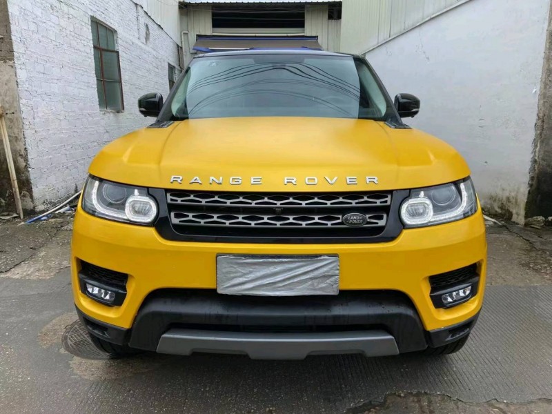 广州17年路虎揽胜运动1