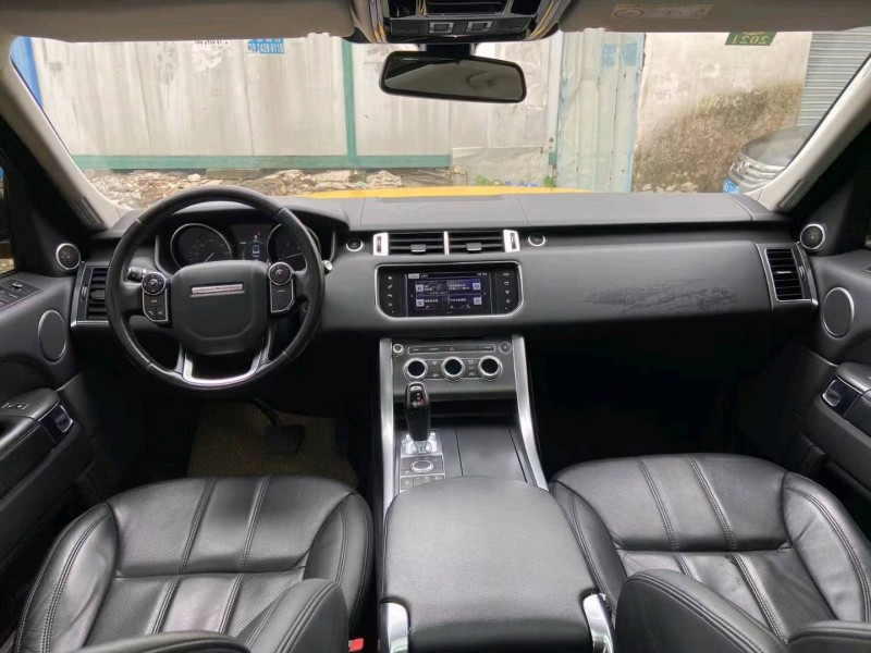 广州17年路虎揽胜运动4