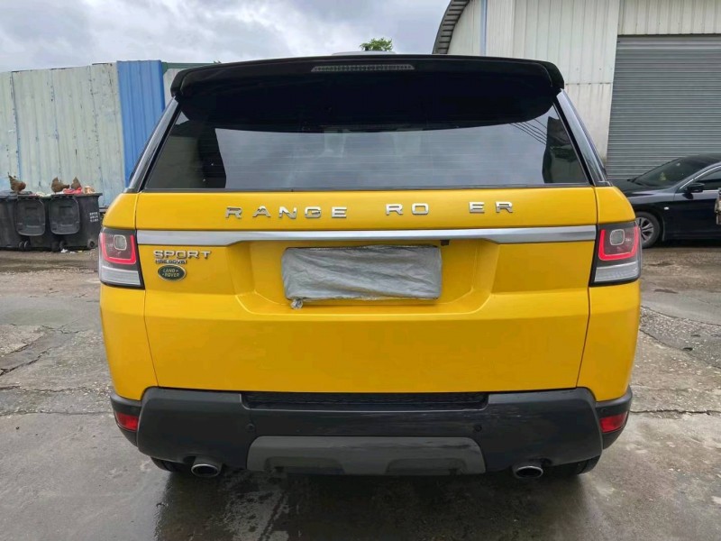 广州17年路虎揽胜运动9