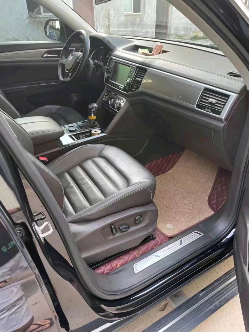 北京18年大众途昂8