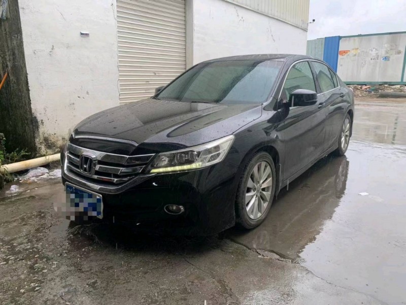 广州14年本田雅阁6