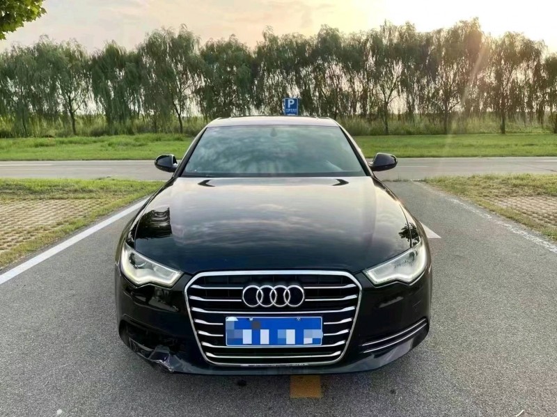 青岛13年奥迪A6L1
