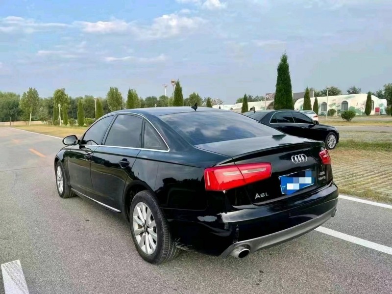 青岛13年奥迪A6L5