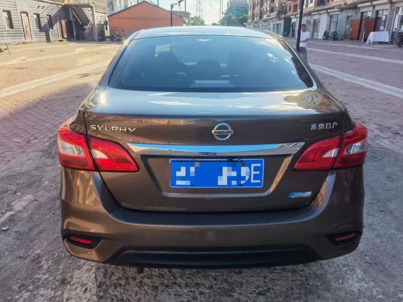 北京17年日产轩逸2