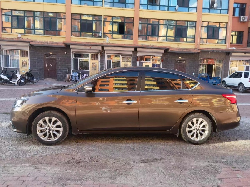 北京17年日产轩逸8