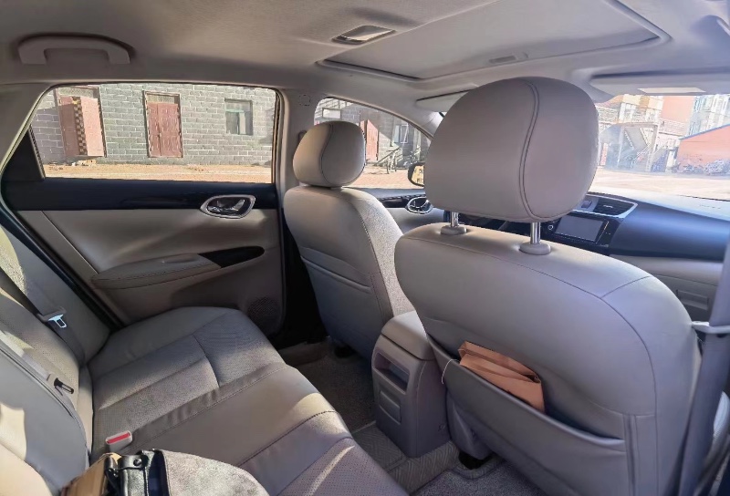 北京17年日产轩逸7