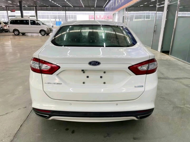 济宁15年福特蒙迪欧9