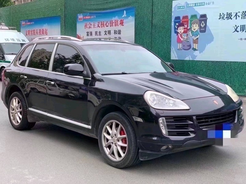 潍坊07年保时捷卡宴3