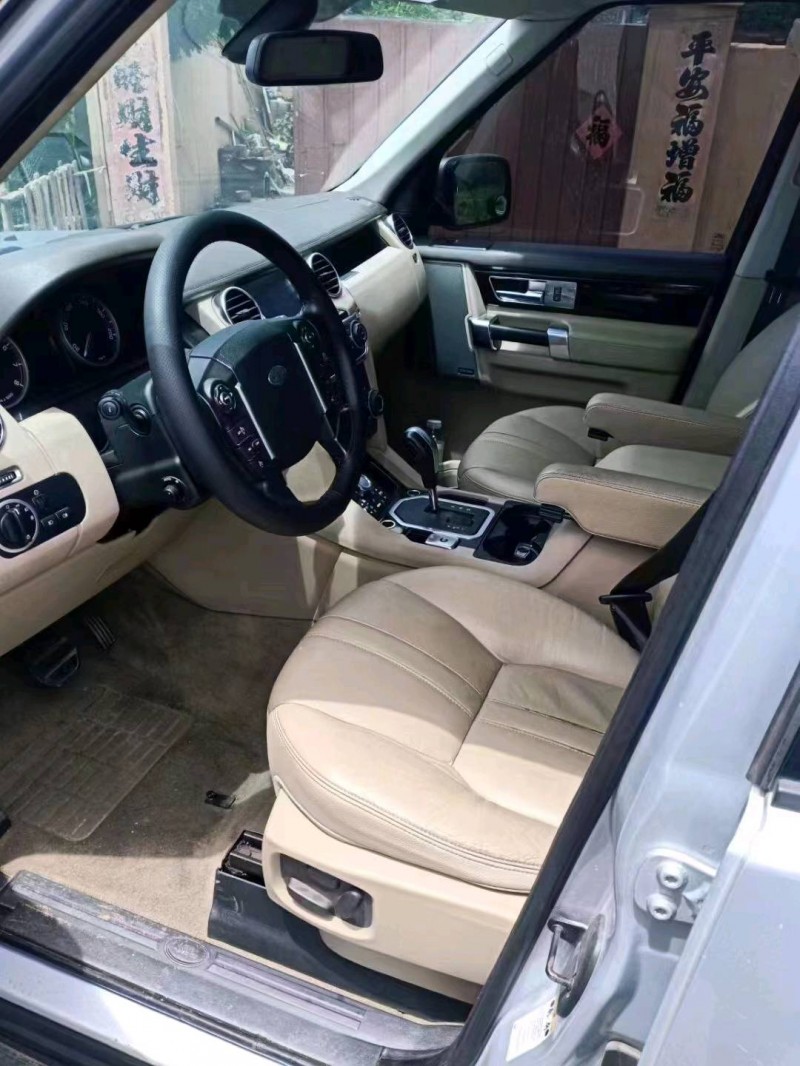 烟台11年路虎发现3