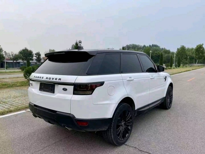 东营17年路虎揽胜运动4