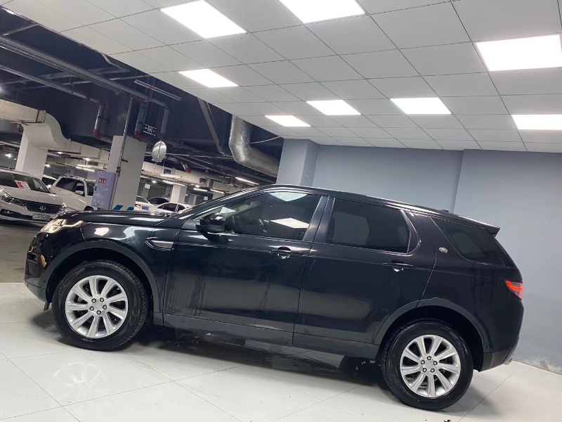 成都19年路虎发现神行(进口)7