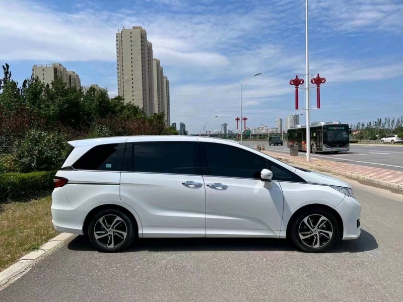 保定17年本田奥德赛9