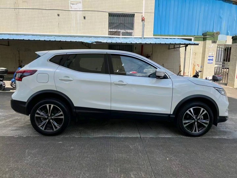 中山20年日产逍客8