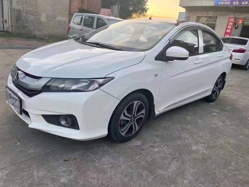 邵阳16年本田锋范2