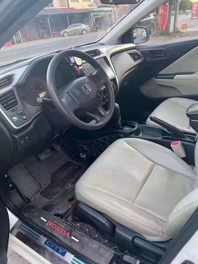 邵阳16年本田锋范5