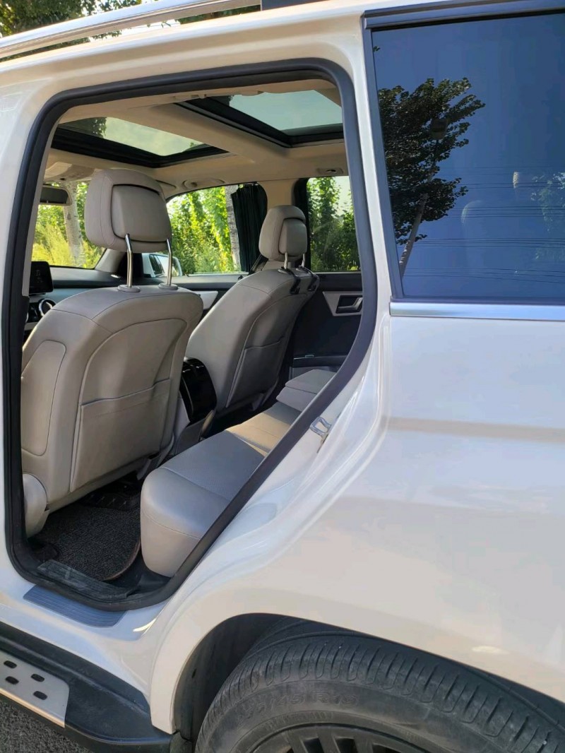 沈阳13年奔驰GLK7