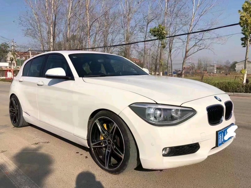 北京13年宝马1系8