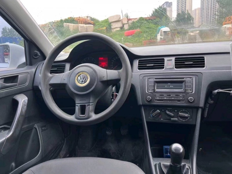 北京16年大众桑塔纳6