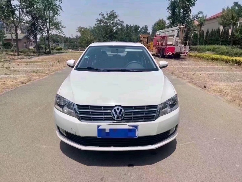 北京14年大众朗行1