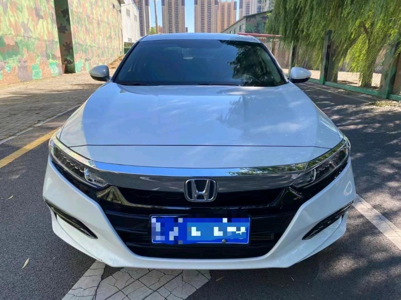 沈阳20年本田雅阁1