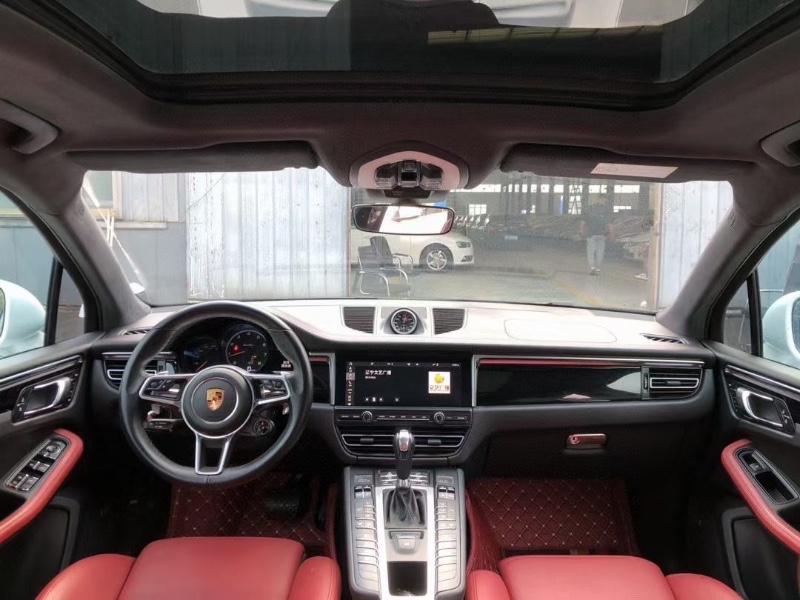 沈陽20年保時捷Macan1