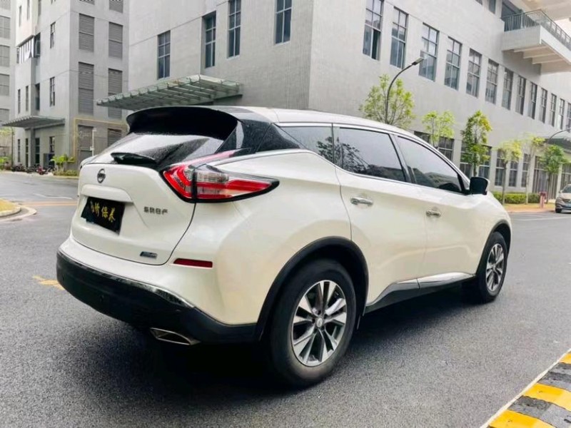 东莞21年日产楼兰7