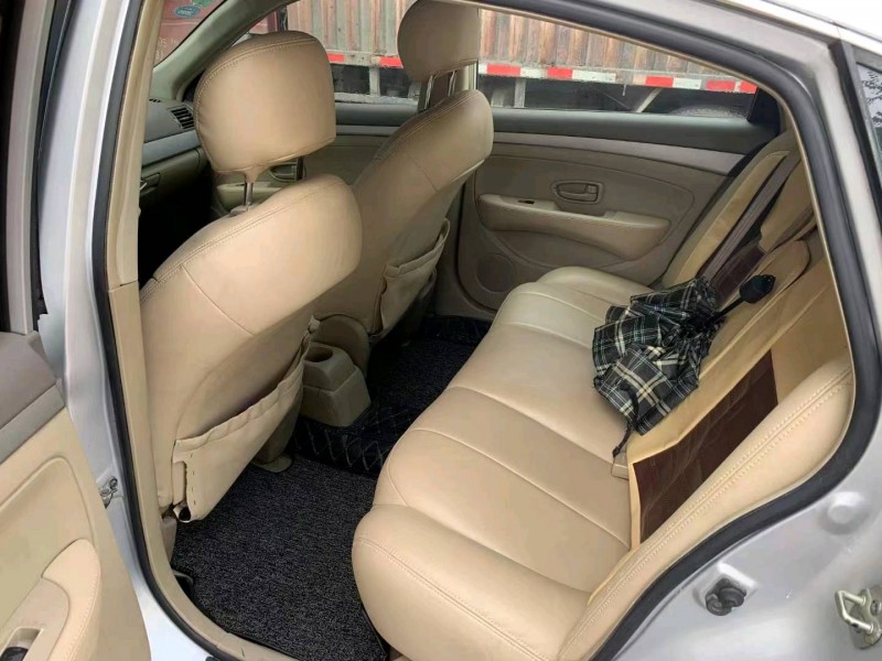 淮北16年日产轩逸3