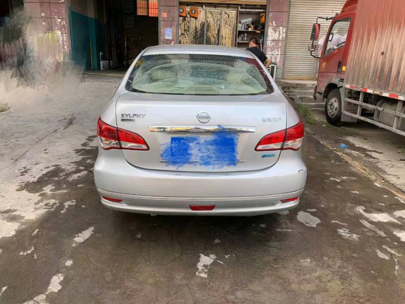 淮北16年日产轩逸4