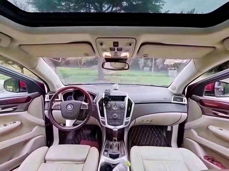 潍坊10年凯迪拉克SRX4