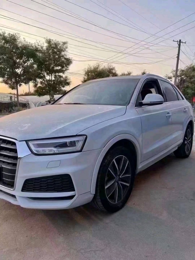 济宁19年奥迪Q32