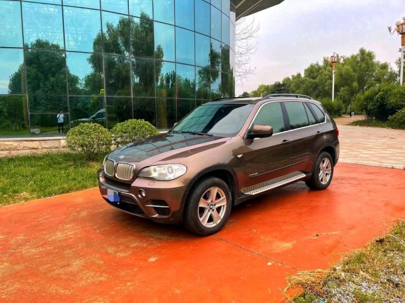 东营12年宝马X53