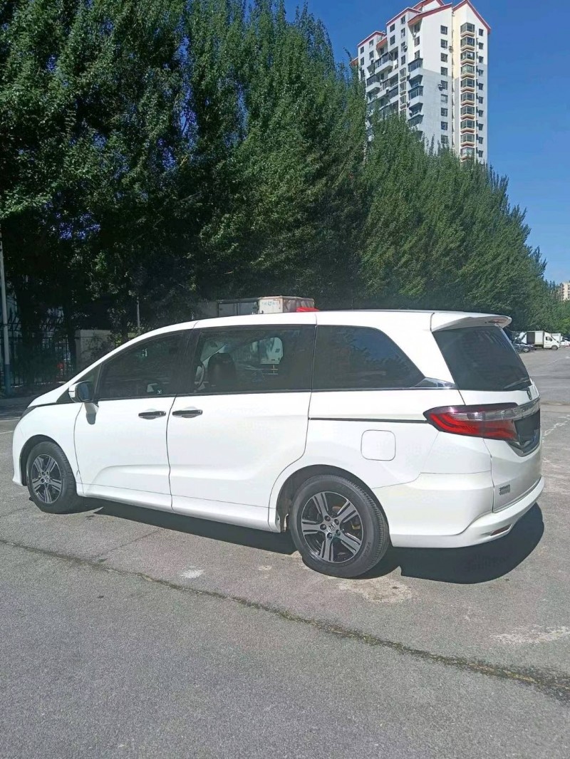 沈阳14年本田奥德赛8