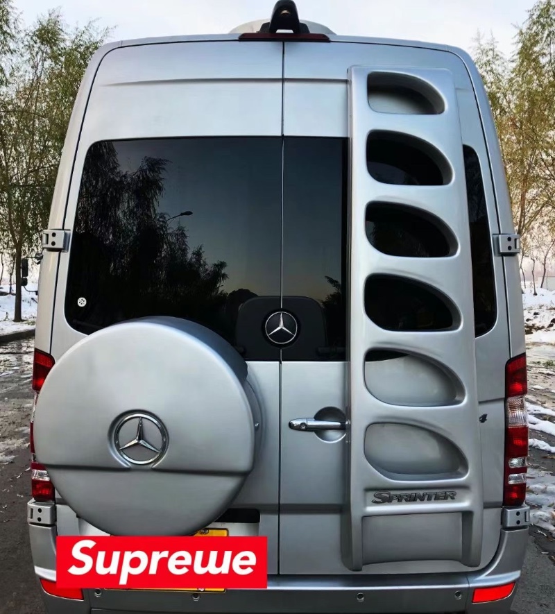 沈阳15年奔驰斯宾特8