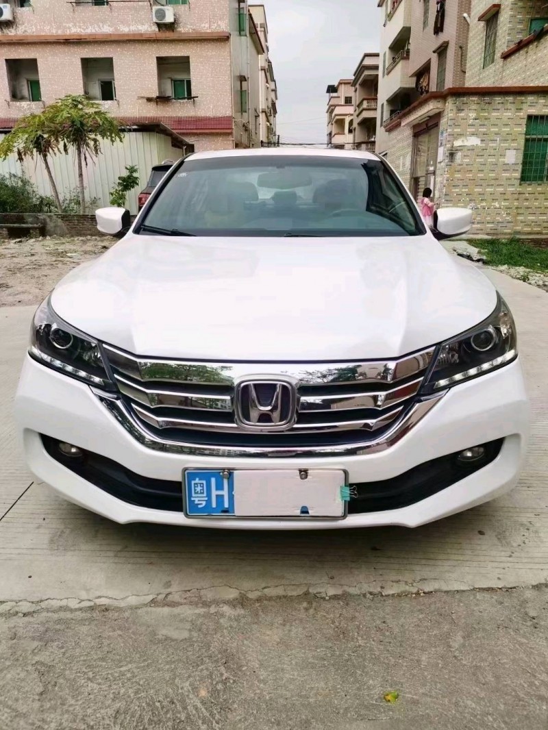 广州15年本田雅阁1