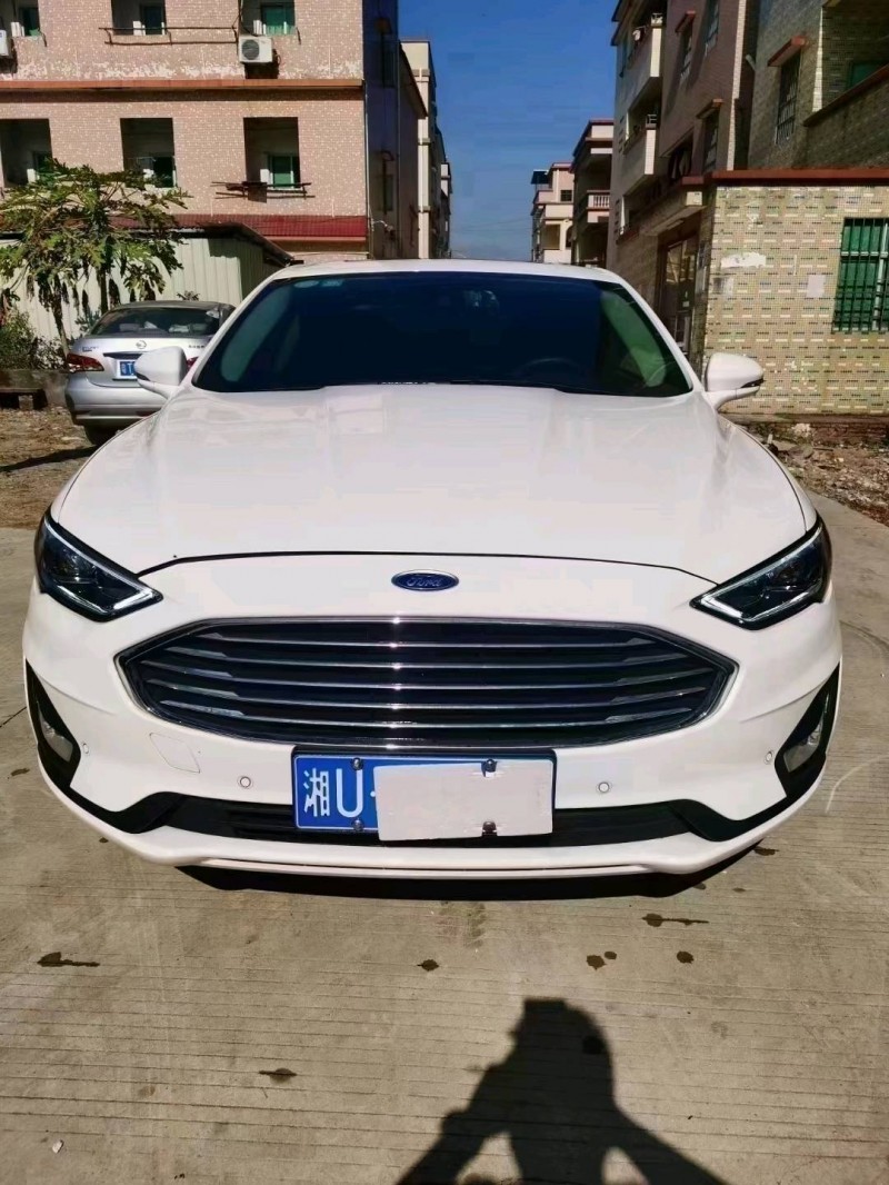 广州20年福特蒙迪欧1