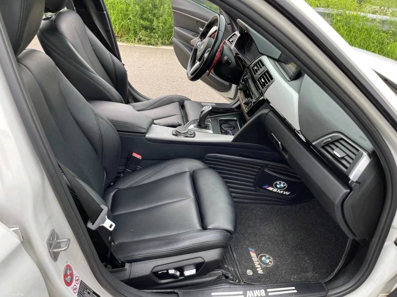 徐州17年宝马3系4