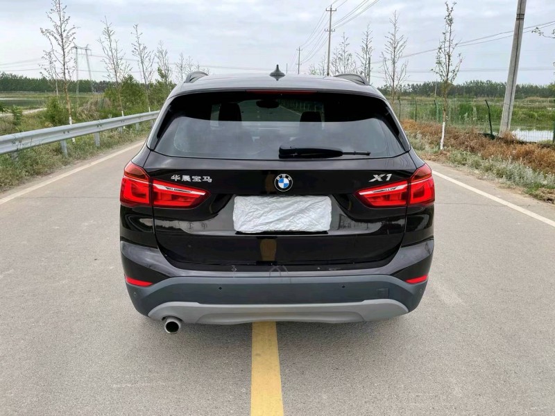 徐州17年宝马X11