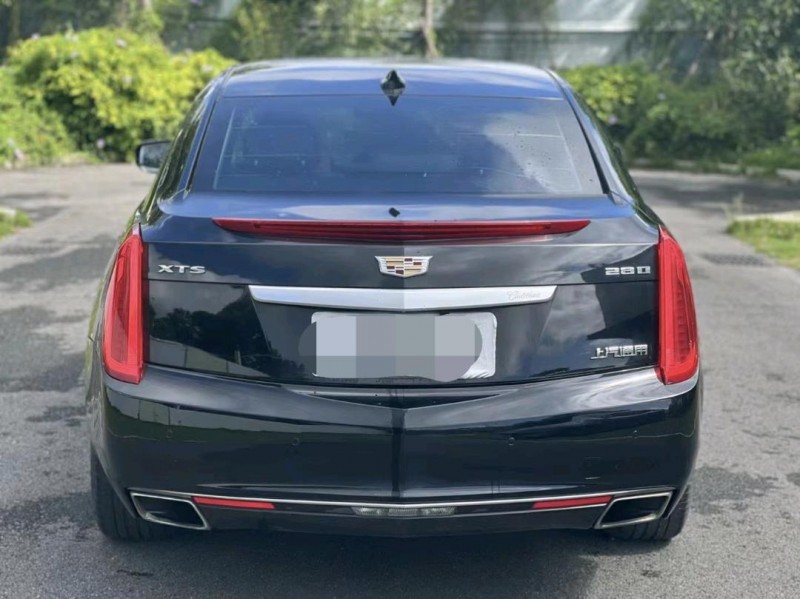 东莞17年凯迪拉克XTS3