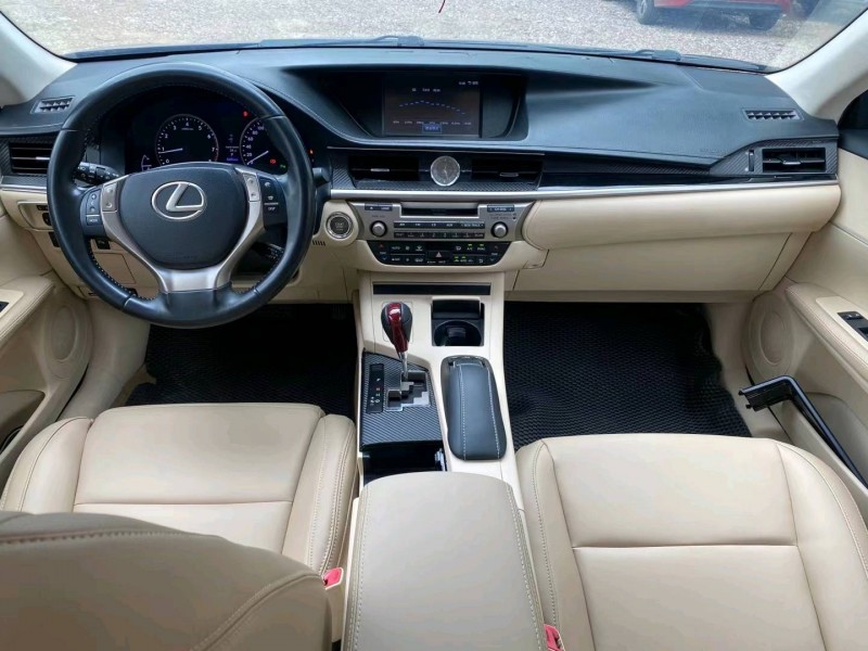 广州14年雷克萨斯LX9