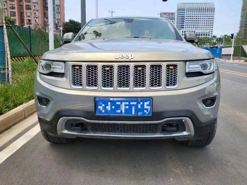 北京14年Jeep大切諾基1