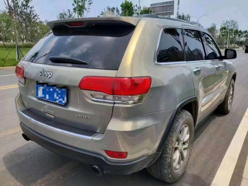 北京14年Jeep大切諾基7