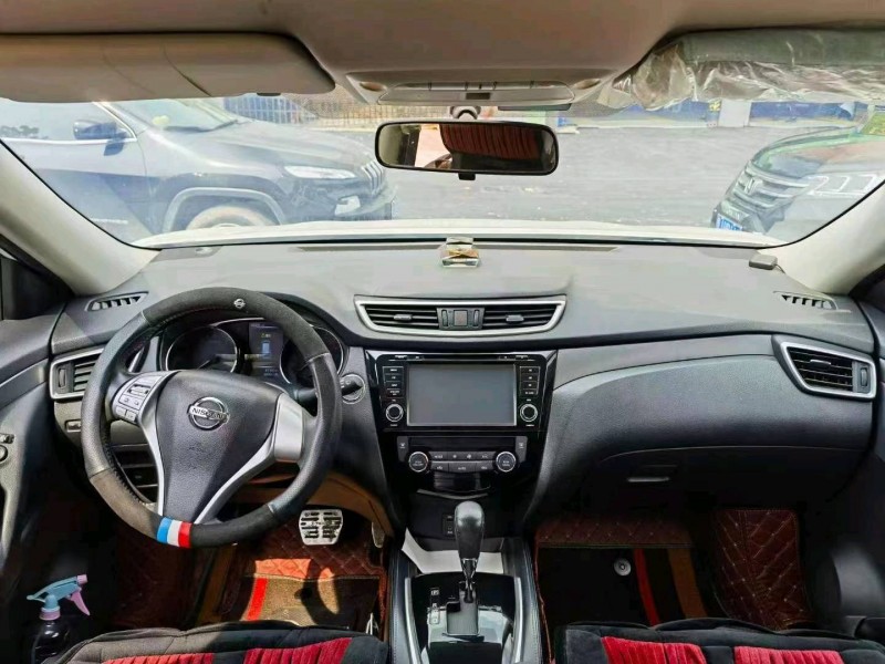 北京15年日产奇骏7