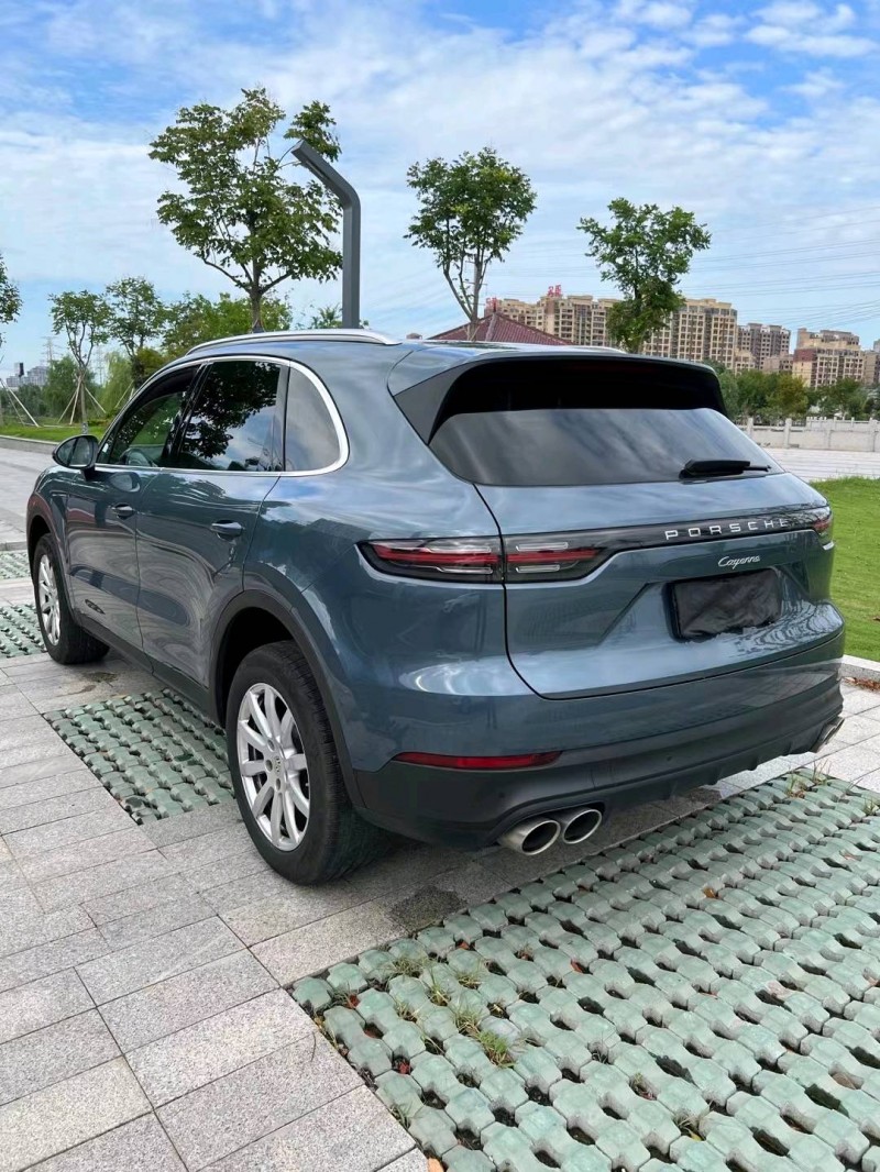 徐州18年保时捷卡宴6