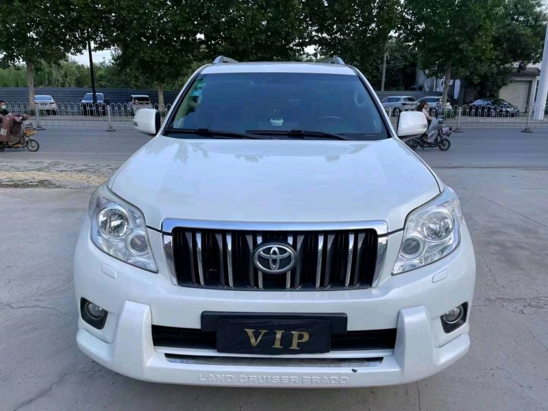济宁12年丰田普拉多1