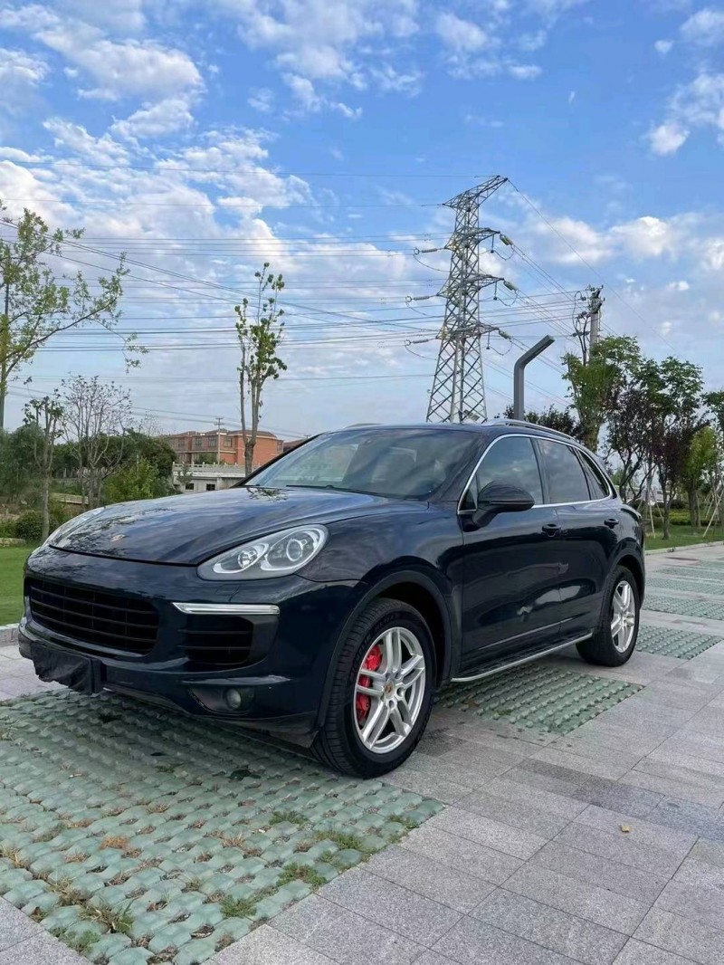 徐州16年保时捷卡宴2