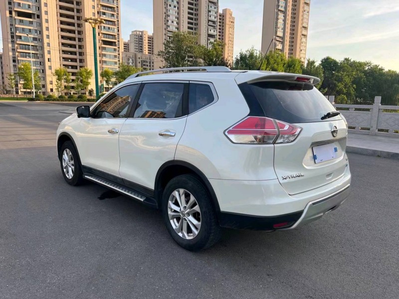 徐州16年日产奇骏6