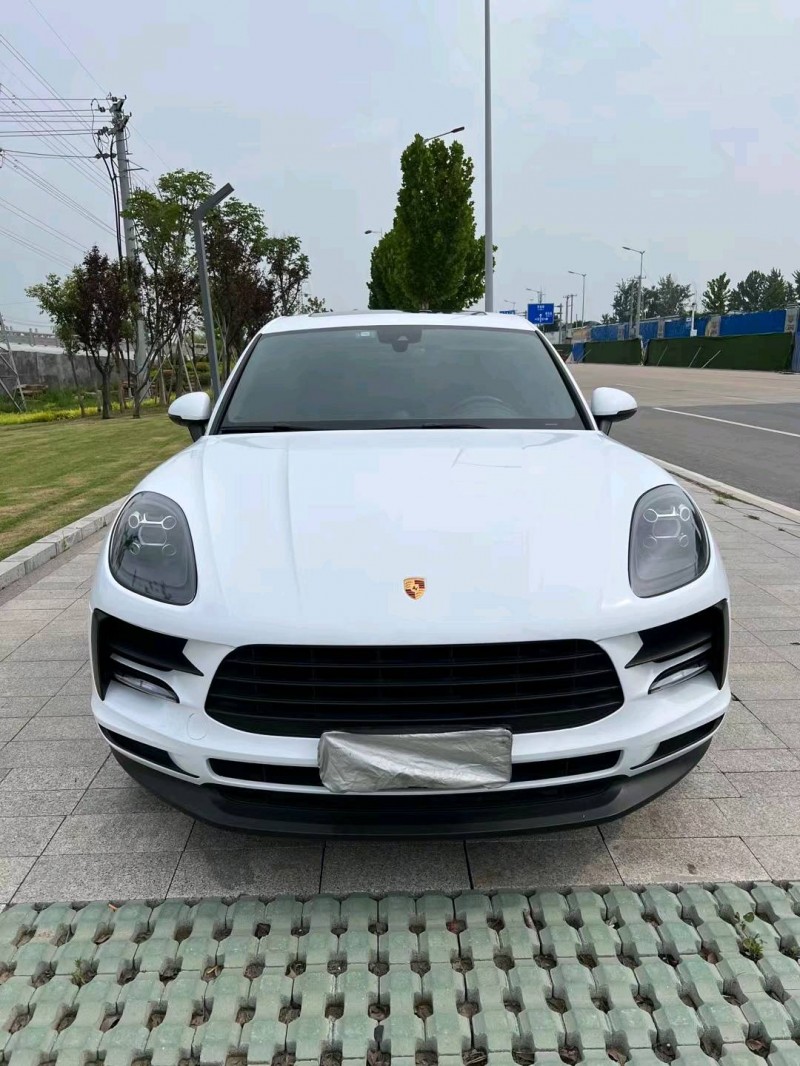 徐州19年保时捷Macan1