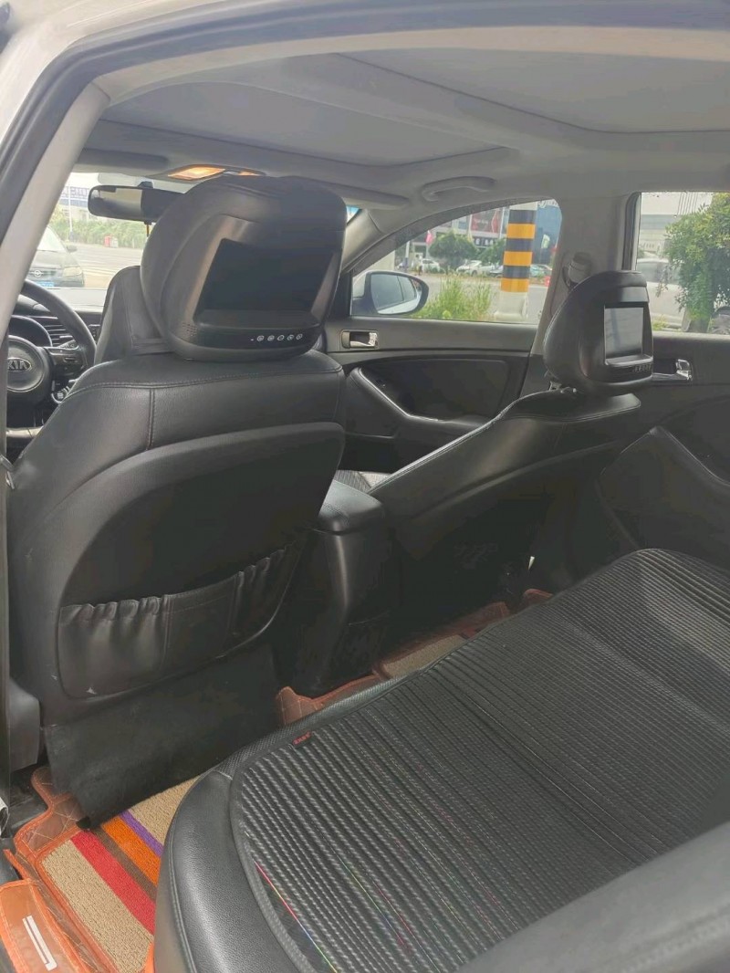 保定15年起亚K57